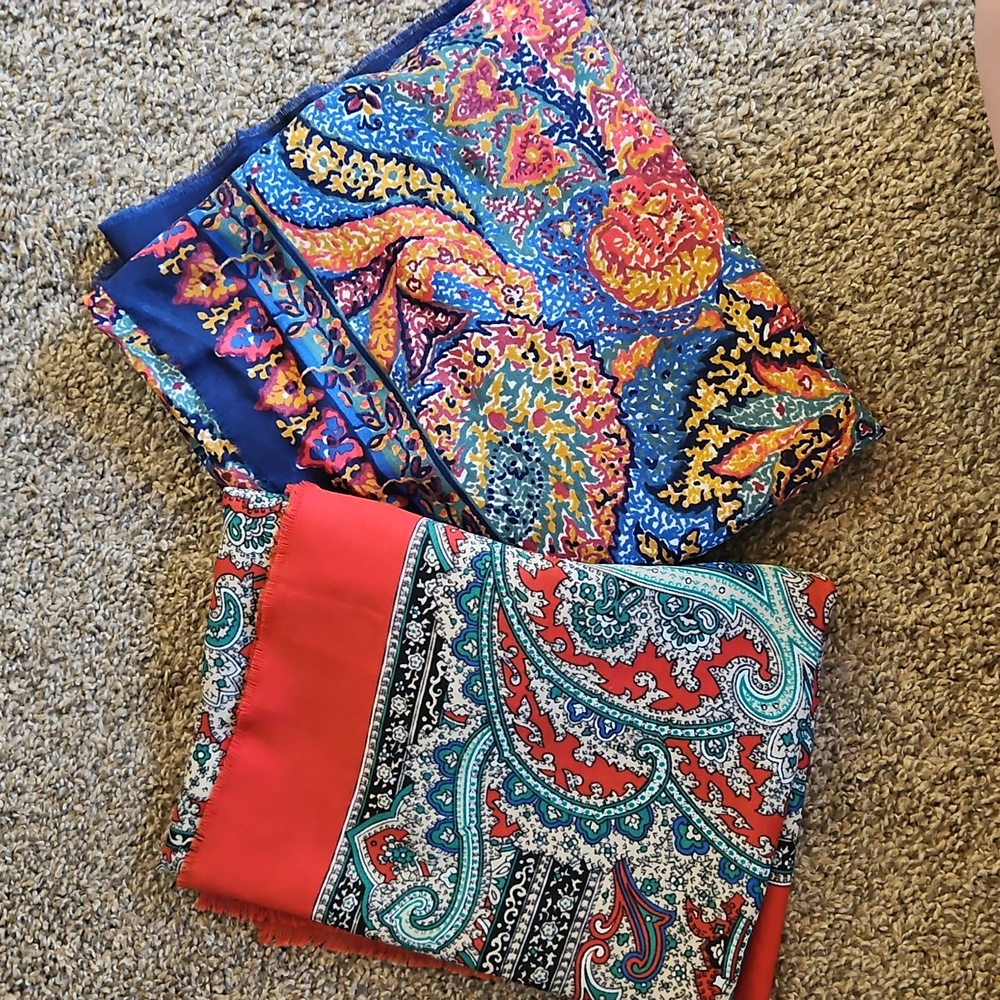 The Rack Set Of 2 Vibrant Paisley Pattern Scarf Cover Ups